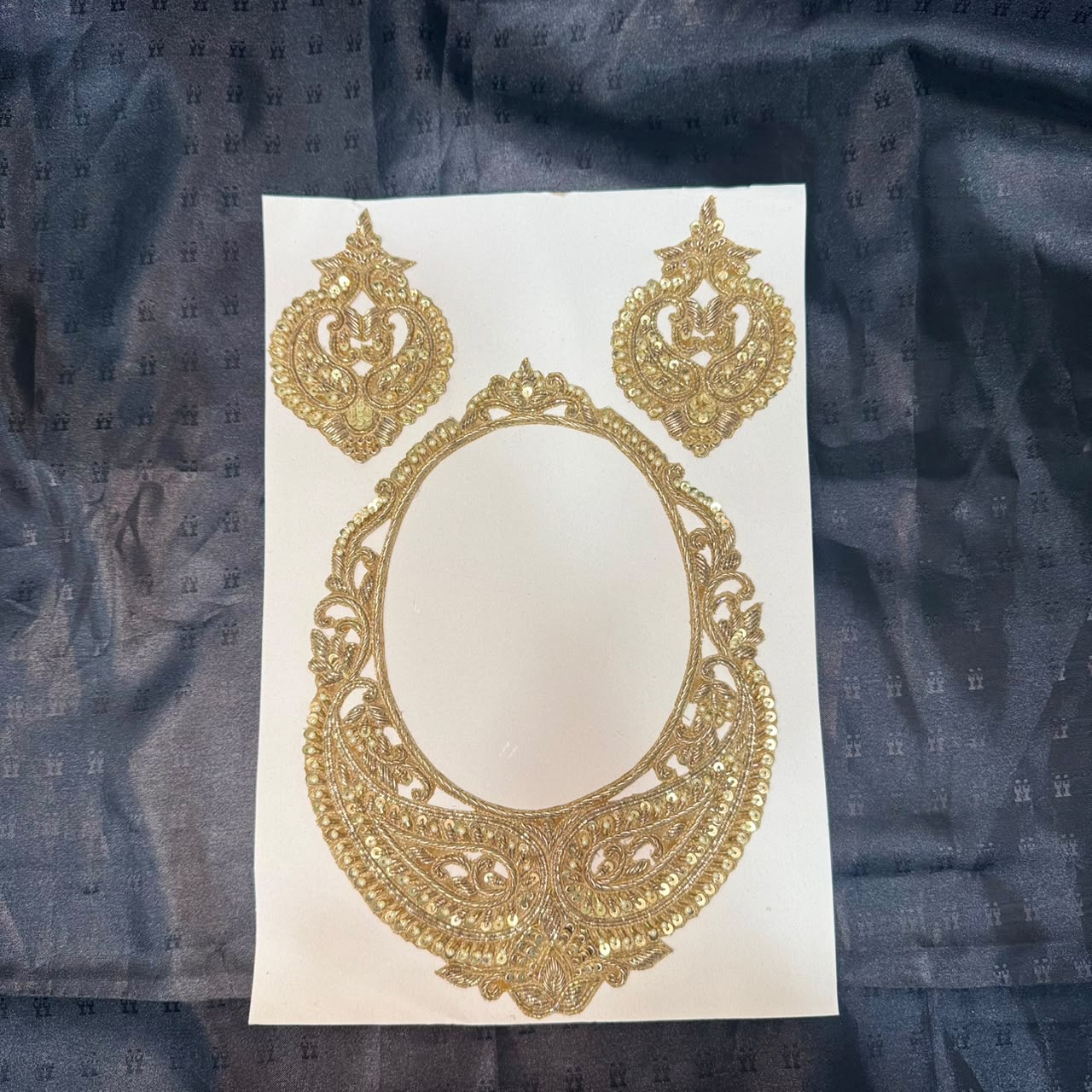 Designer Gold Sequin & Zari Neck Patch (1 piece)