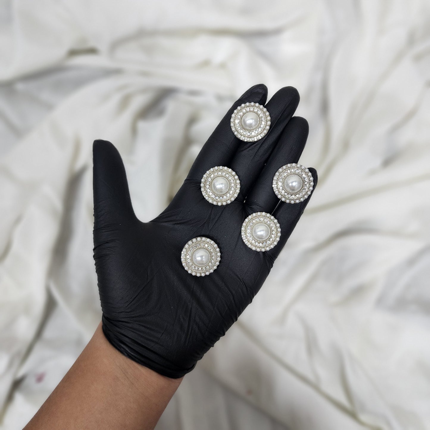 Silver color round shape Pearl and Stonework Buttons