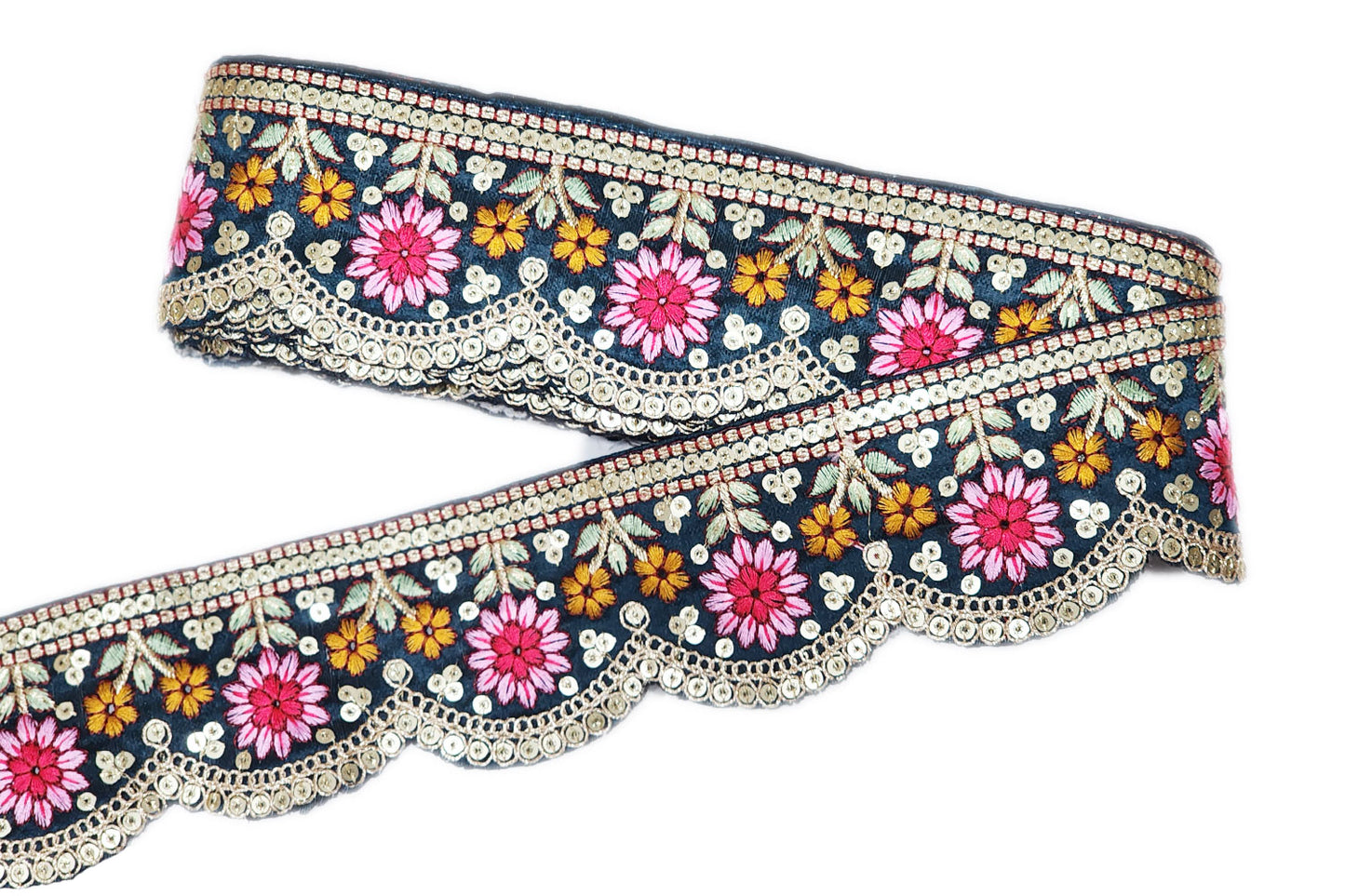 Flower Design Thread Work Scallop Lace Border