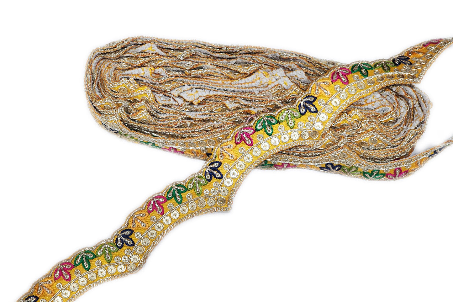 Thread Work Scallop Lace Border