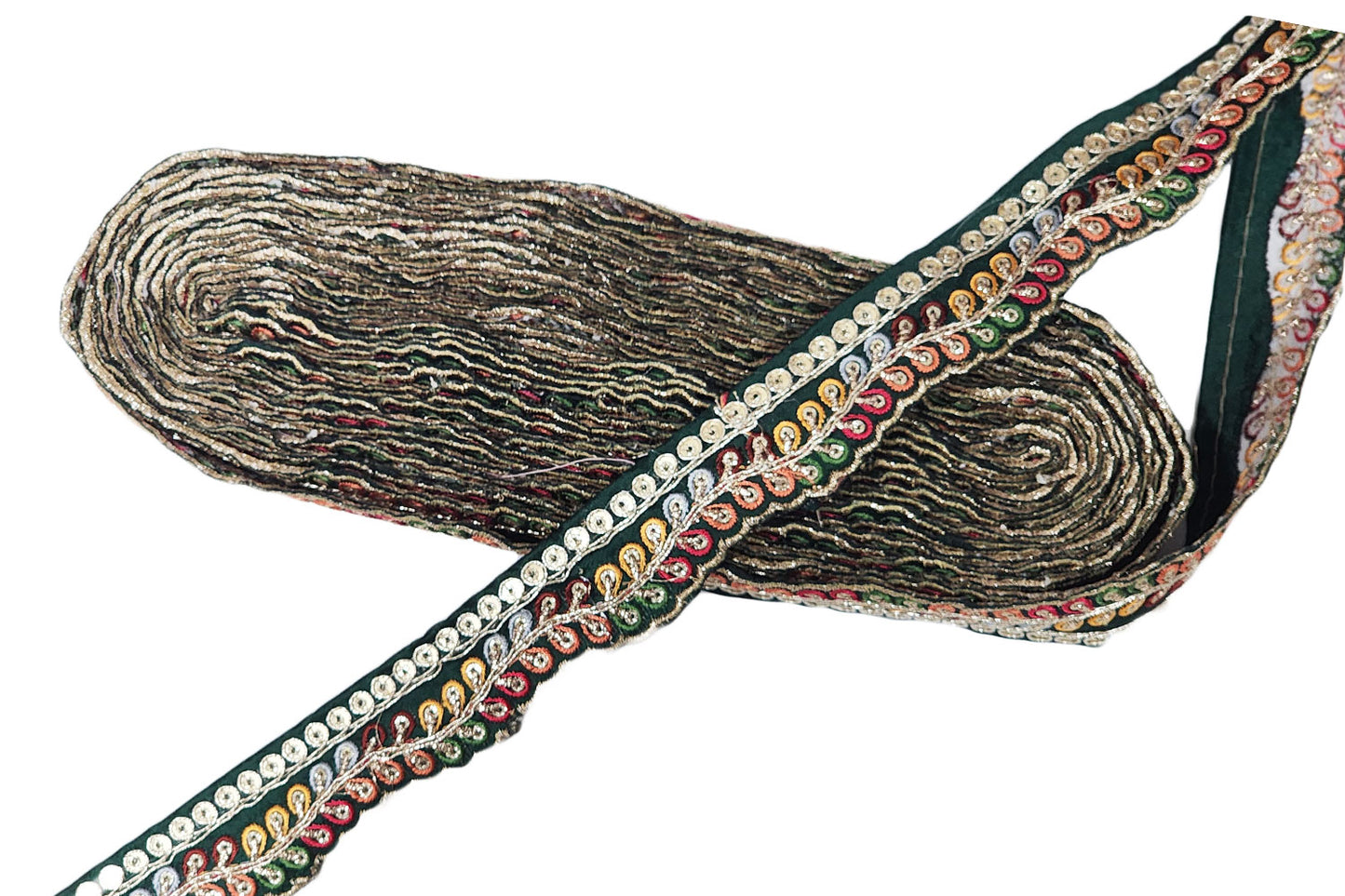 Thread Work Wavey Lace Border