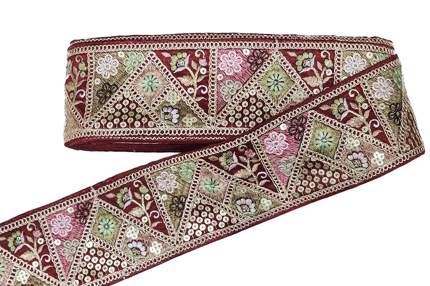 Multicolor Thread Work Lace Border