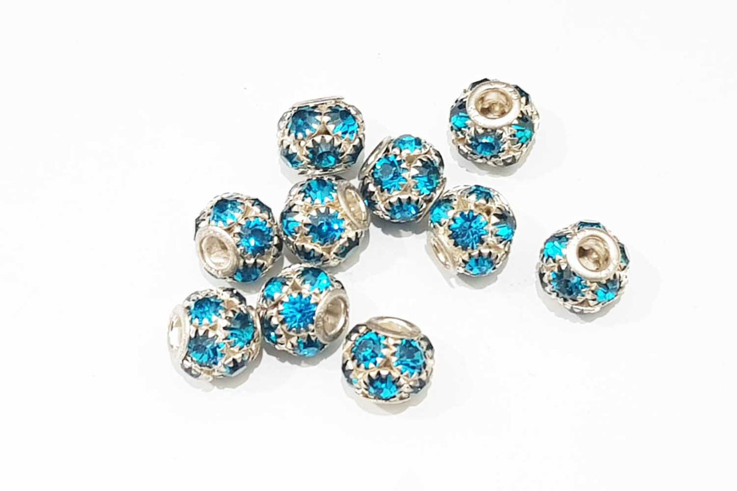 Mohan Shoppe Round Shape Ladies Metal Loop hole/Zircon Balls
