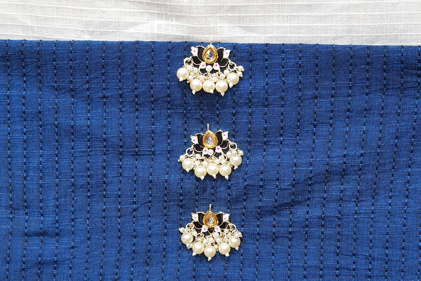 Lotus Design Pearl work Buttons