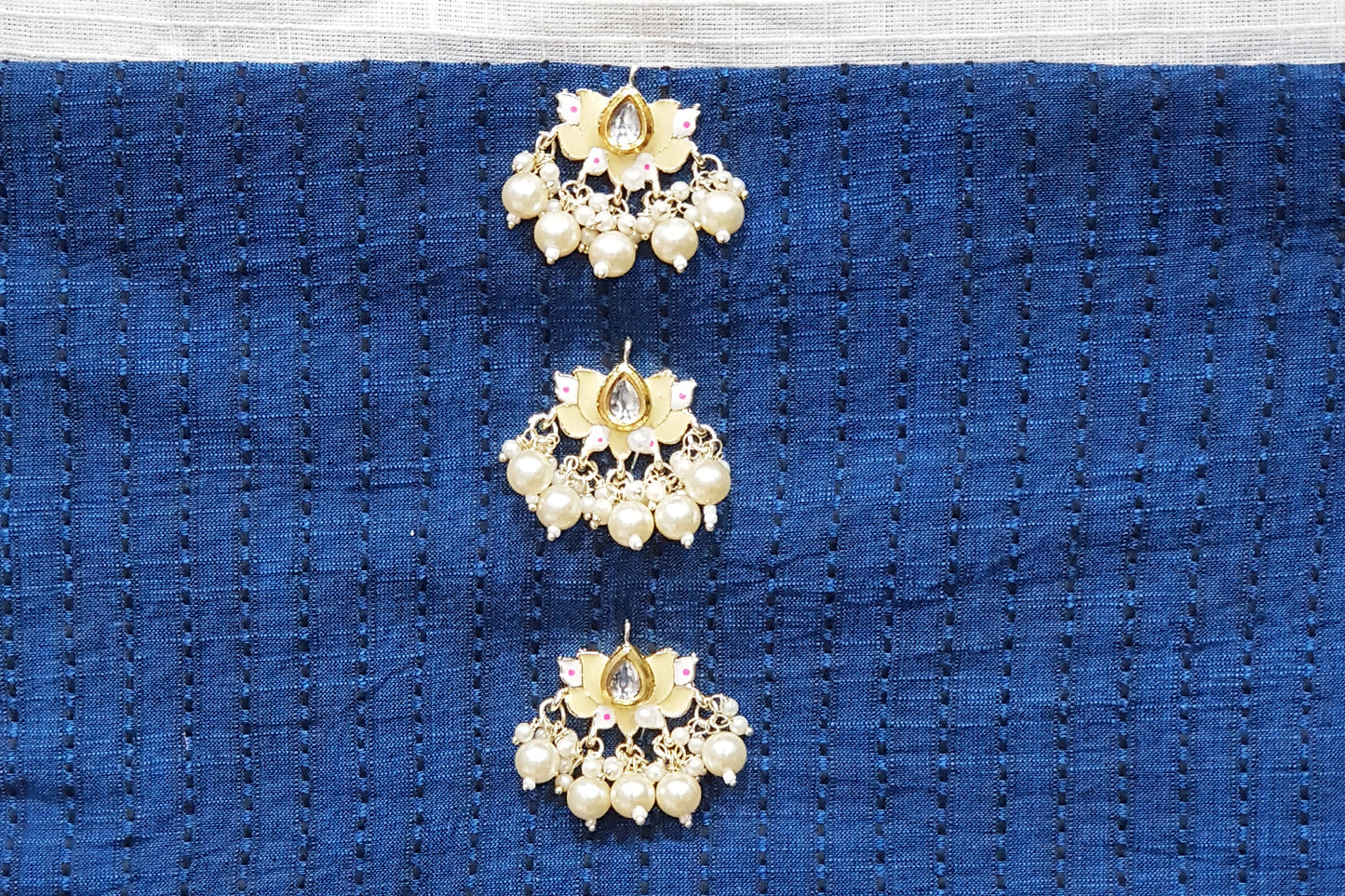 Lotus Design Pearl work Buttons