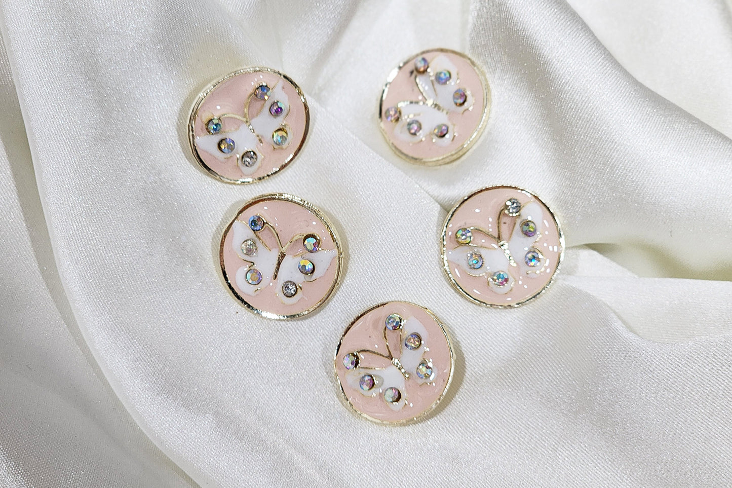 Round Shape Butterfly Print Buttons 5 Pieces