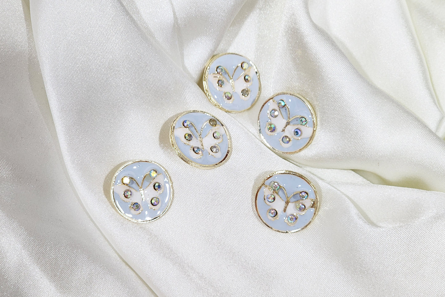 Round Shape Butterfly Print Buttons 5 Pieces