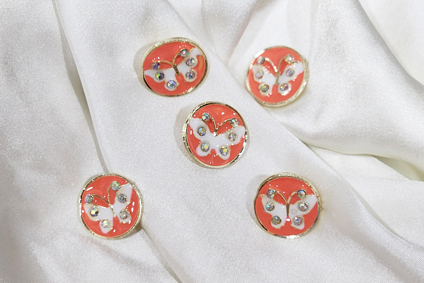 Round Shape Butterfly Print Buttons 5 Pieces