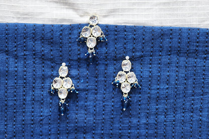 Beautiful floral design with glass stone embellishment Buttons