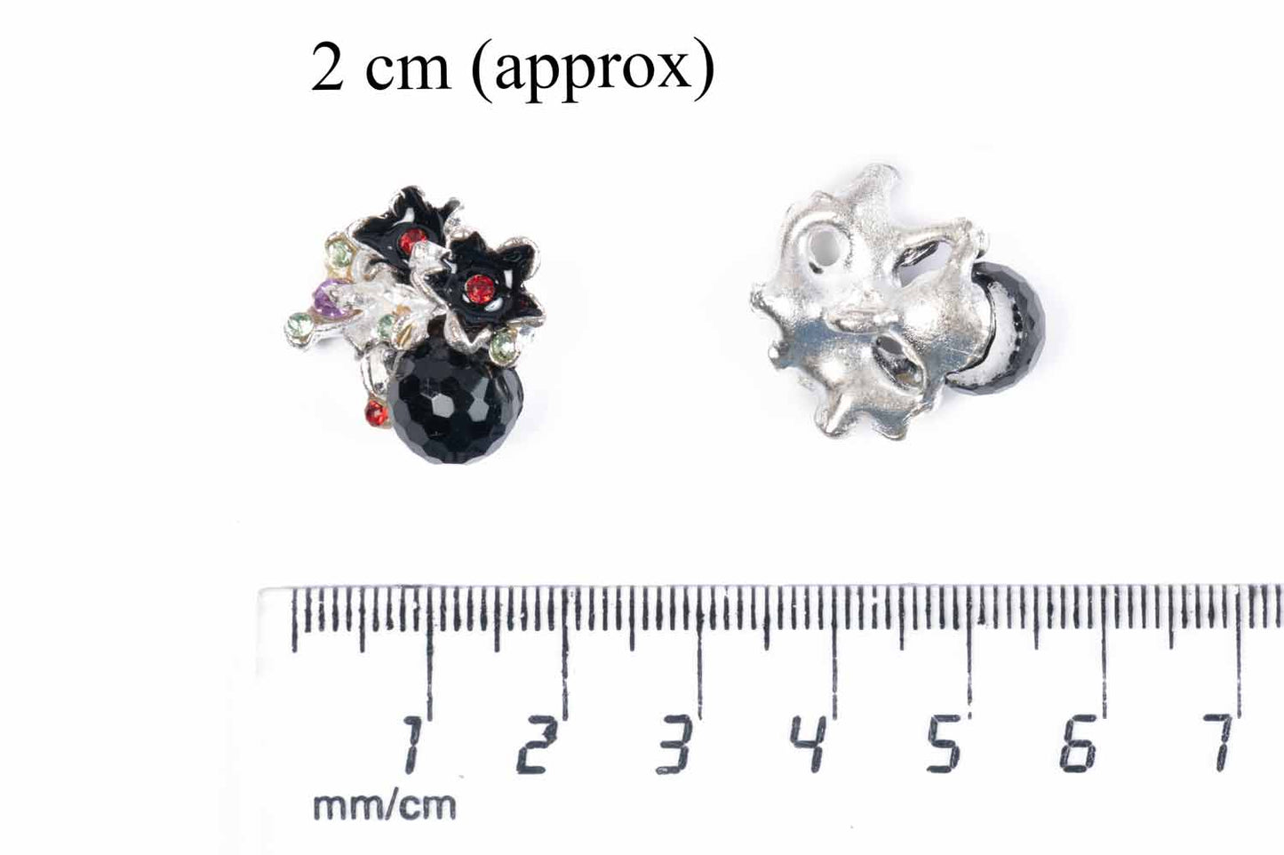 Ladies Buttons with Glass Beads & Stones (5 Pieces)