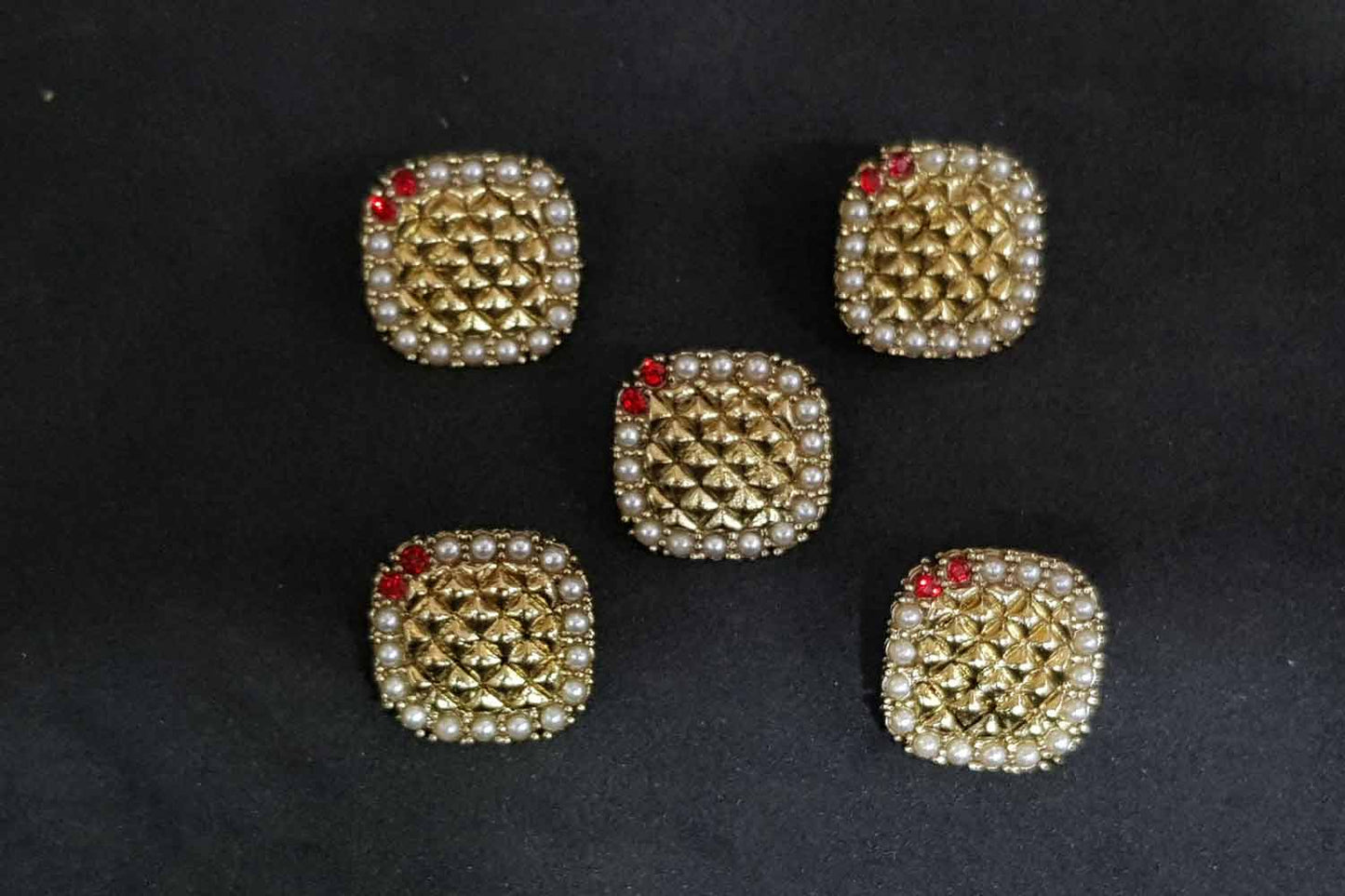 Stylish square shape Buttons