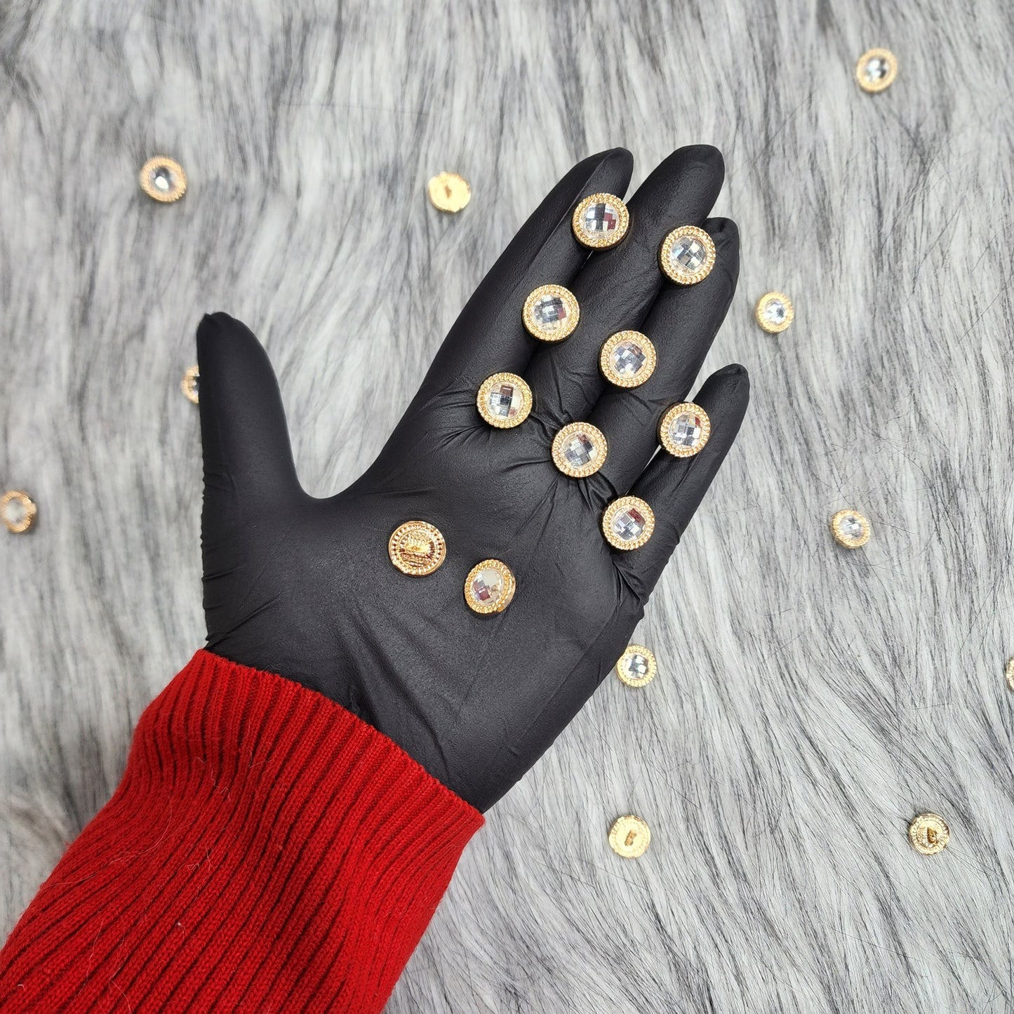 Round shape Fancy button with centre stone (10 Pieces)