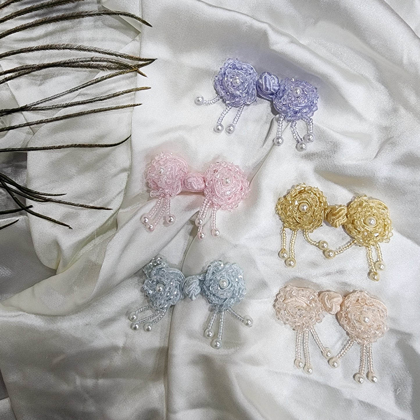 Crystal and Pearl work Frog Buttons 2 Pairs