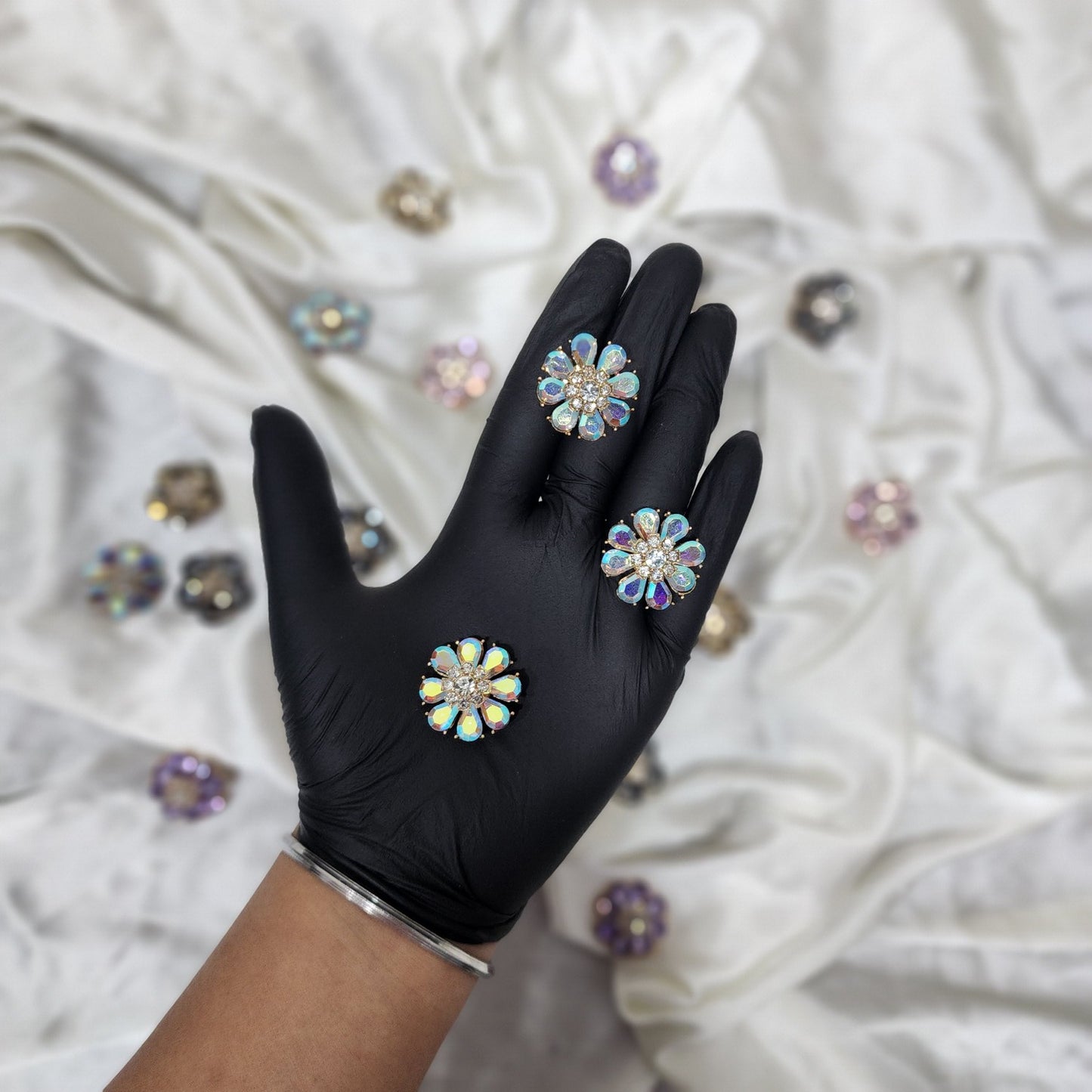 Pack of 3 Pieces Floral Design Crystal Stone Buttons Design 1