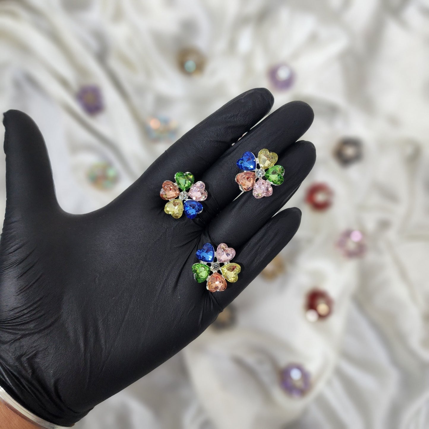 Pack of 3 Pieces Floral Design Crystal Stone Buttons Design 2