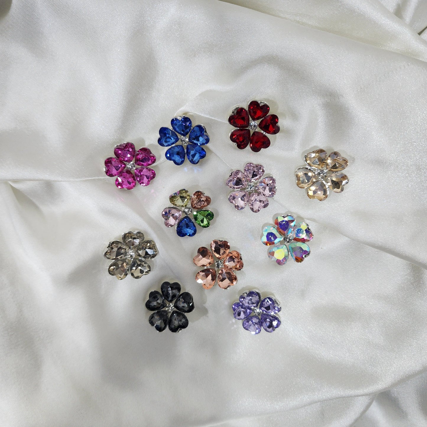 Pack of 3 Pieces Floral Design Crystal Stone Buttons Design 2