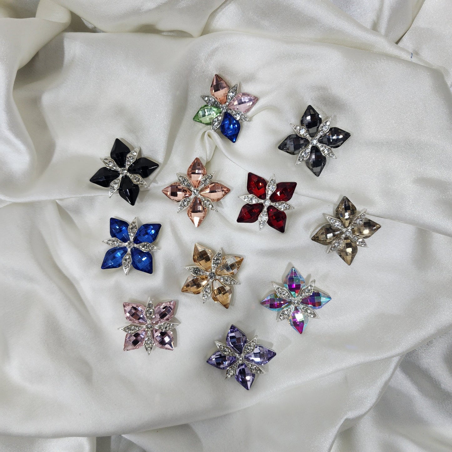 Pack of 3 Pieces Crystal Stone Buttons Design 4