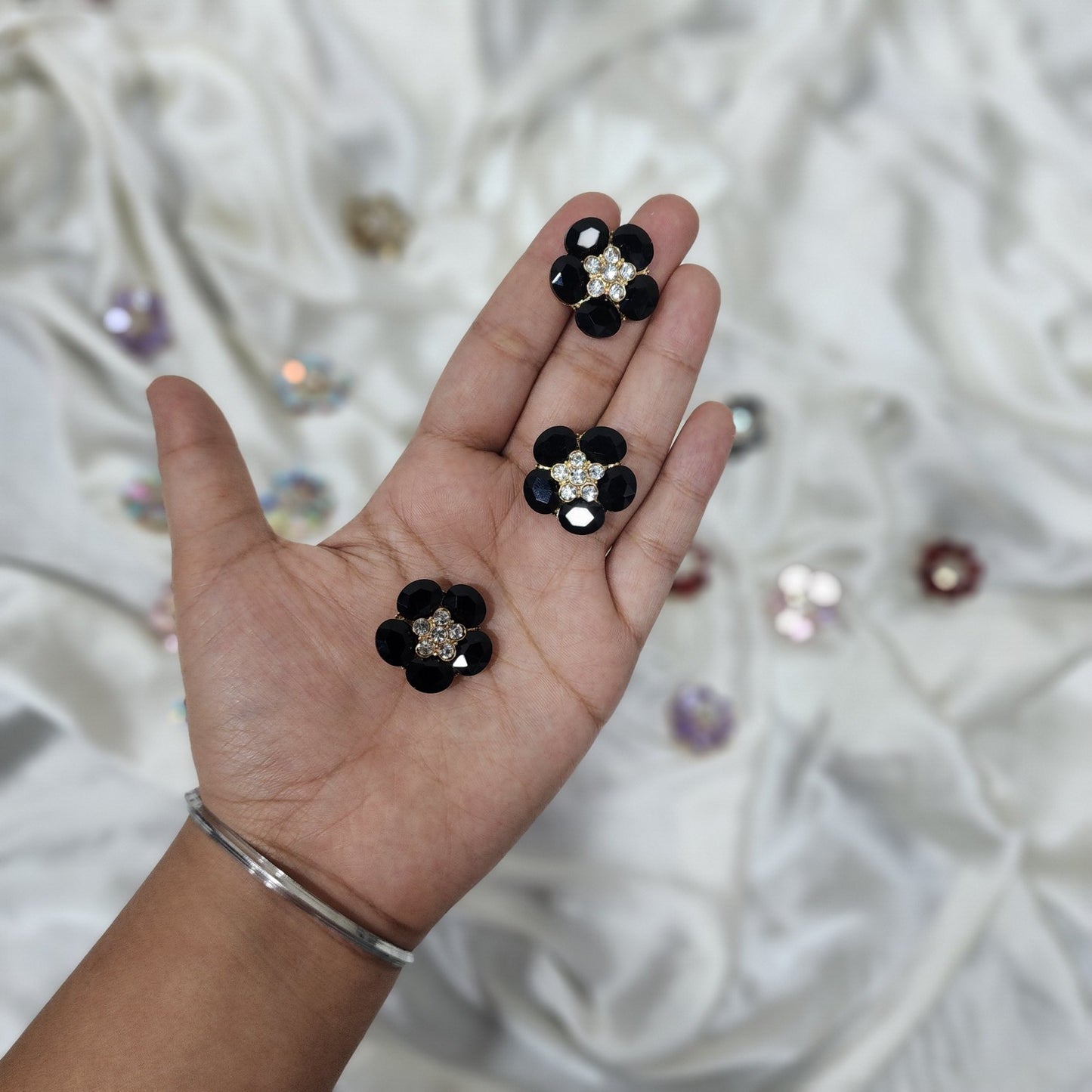 Pack of 3 Pieces Crystal Stone Buttons Design 5