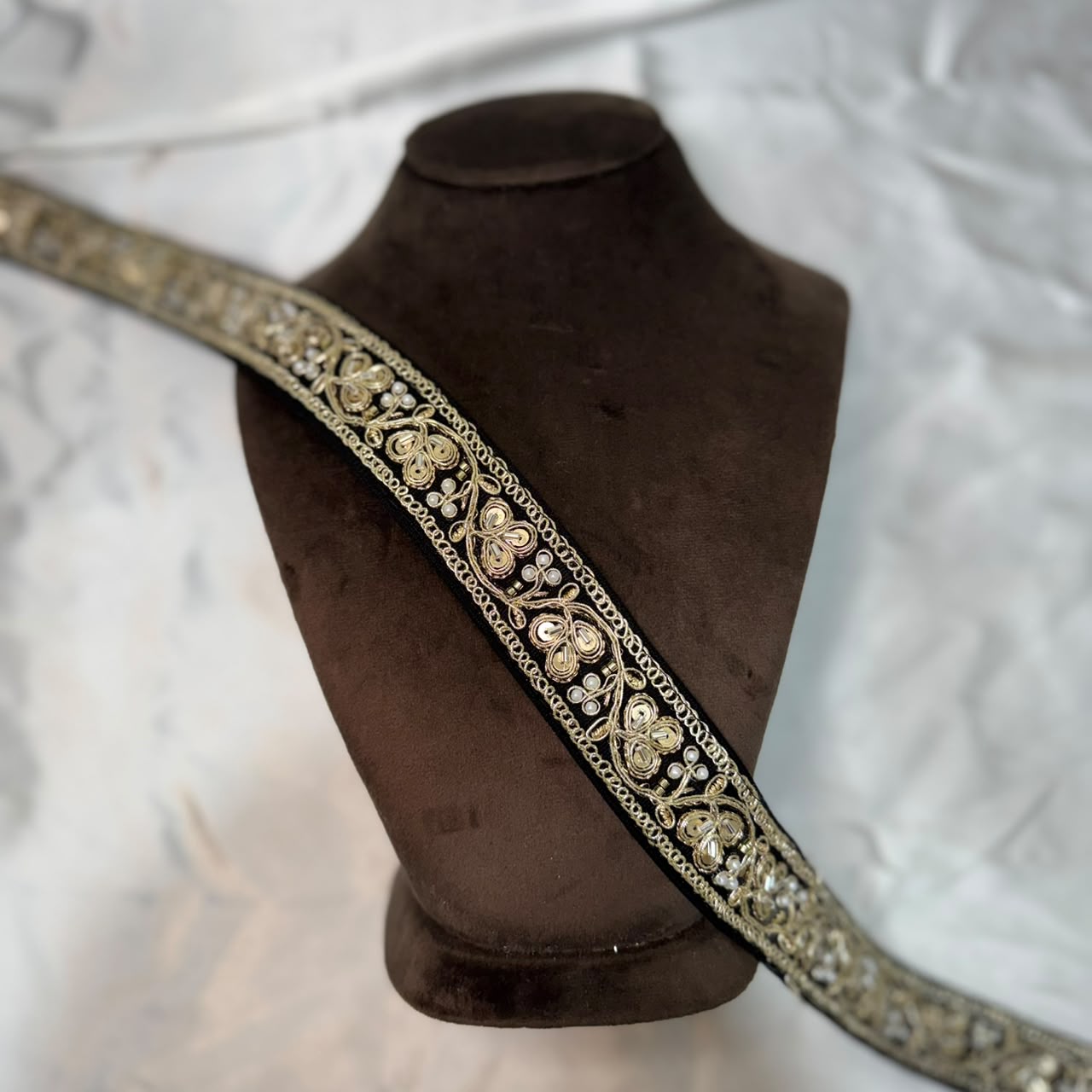 Royal Floral Gold Embroidery Lace Border